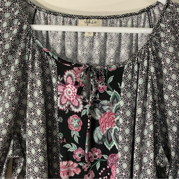 Style & Co Mixed Print Bishop Sleeve Top - Picture 3 of 10